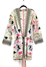 Load image into Gallery viewer, Kantha Suzani Jacket