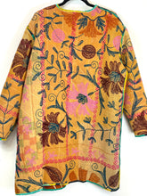 Load image into Gallery viewer, Kantha Suzani Jacket