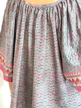 Load image into Gallery viewer, Bella Silk Top