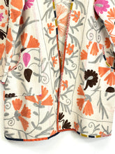 Load image into Gallery viewer, Kantha Suzani Jacket