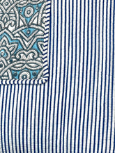 Load image into Gallery viewer, Blockprint Quilted Bag