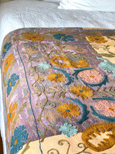 Load image into Gallery viewer, SUZANI Kantha