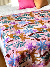 Load image into Gallery viewer, SUZANI Kantha