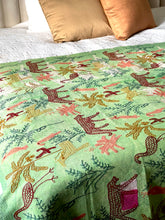 Load image into Gallery viewer, SUZANI Kantha