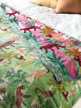 Load image into Gallery viewer, SUZANI Kantha