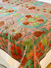 Load image into Gallery viewer, SUZANI Kantha