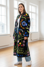 Load image into Gallery viewer, Velvet Suzani Long Jacket