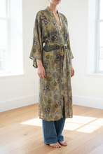 Load image into Gallery viewer, Vintage Sari Kimono Long