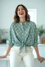 Load image into Gallery viewer, Blockprint Cotton shirt, Free size