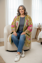 Load image into Gallery viewer, Kantha Suzani Jacket