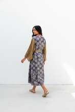 Load image into Gallery viewer, Vintage Sari Kimono Long