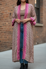 Load image into Gallery viewer, Vintage Sari Kimono Duster
