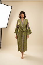 Load image into Gallery viewer, Vintage Sari Kimono Long