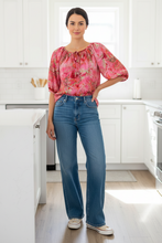 Load image into Gallery viewer, Bella Silk Top