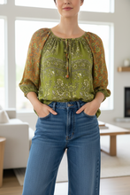 Load image into Gallery viewer, Bella Silk Top