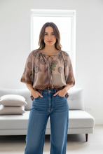 Load image into Gallery viewer, Bella Silk Top