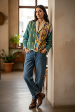 Load image into Gallery viewer, Kantha Jacket Short M/L