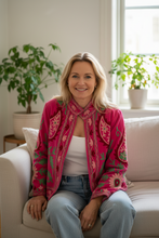 Load image into Gallery viewer, Velvet Suzani Jacket (Short)