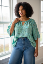 Load image into Gallery viewer, Bella Silk Top