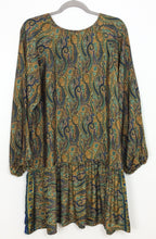 Load image into Gallery viewer, Silk Sari Dress