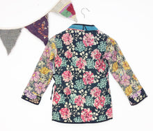Load image into Gallery viewer, Kantha Jacket 8-10yrs