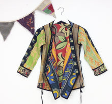 Load image into Gallery viewer, Kantha Jacket 8-10yrs