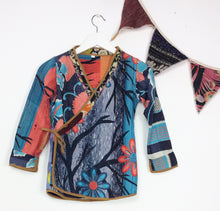 Load image into Gallery viewer, Kantha Jacket 8-10yrs
