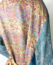 Load image into Gallery viewer, Vintage Silk Sari Kimono Short