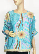 Load image into Gallery viewer, Bella Top