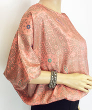 Load image into Gallery viewer, Bella Top