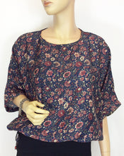 Load image into Gallery viewer, Bella Top