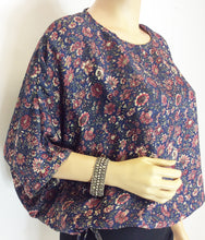 Load image into Gallery viewer, Bella Top