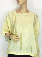 Load image into Gallery viewer, Bella Top