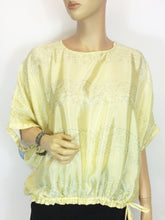 Load image into Gallery viewer, Bella Top