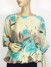 Load image into Gallery viewer, Bella Top