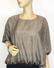 Load image into Gallery viewer, Bella Top