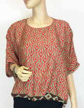 Load image into Gallery viewer, Bella Top