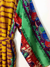 Load image into Gallery viewer, Vintage Sari Kimono Long