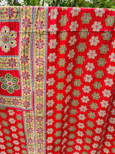 Load image into Gallery viewer, Vintage Sari Kantha Quilt