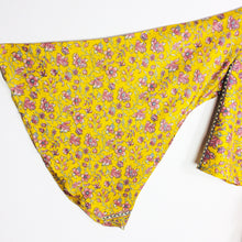 Load image into Gallery viewer, Sari Wrap Top