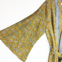Load image into Gallery viewer, Vintage Sari Kimono Long