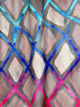 Load image into Gallery viewer, Cashmere Digital Print Shawl