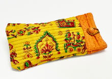 Load image into Gallery viewer, Sari Eyeglass Case
