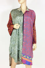 Load image into Gallery viewer, Vintage Silk Sari Long Shirt