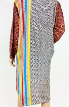 Load image into Gallery viewer, Vintage Silk Sari Long Shirt