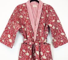 Load image into Gallery viewer, Quilted Long Robe/Jacket
