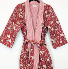 Load image into Gallery viewer, Quilted Long Robe/Jacket