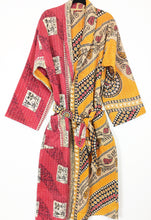 Load image into Gallery viewer, Vintage Sari Kantha Robe/Jacket