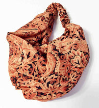 Load image into Gallery viewer, Silk Sari Hair Band