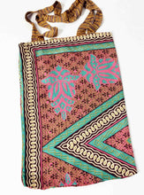 Load image into Gallery viewer, Vintage Silk Sari Tote
